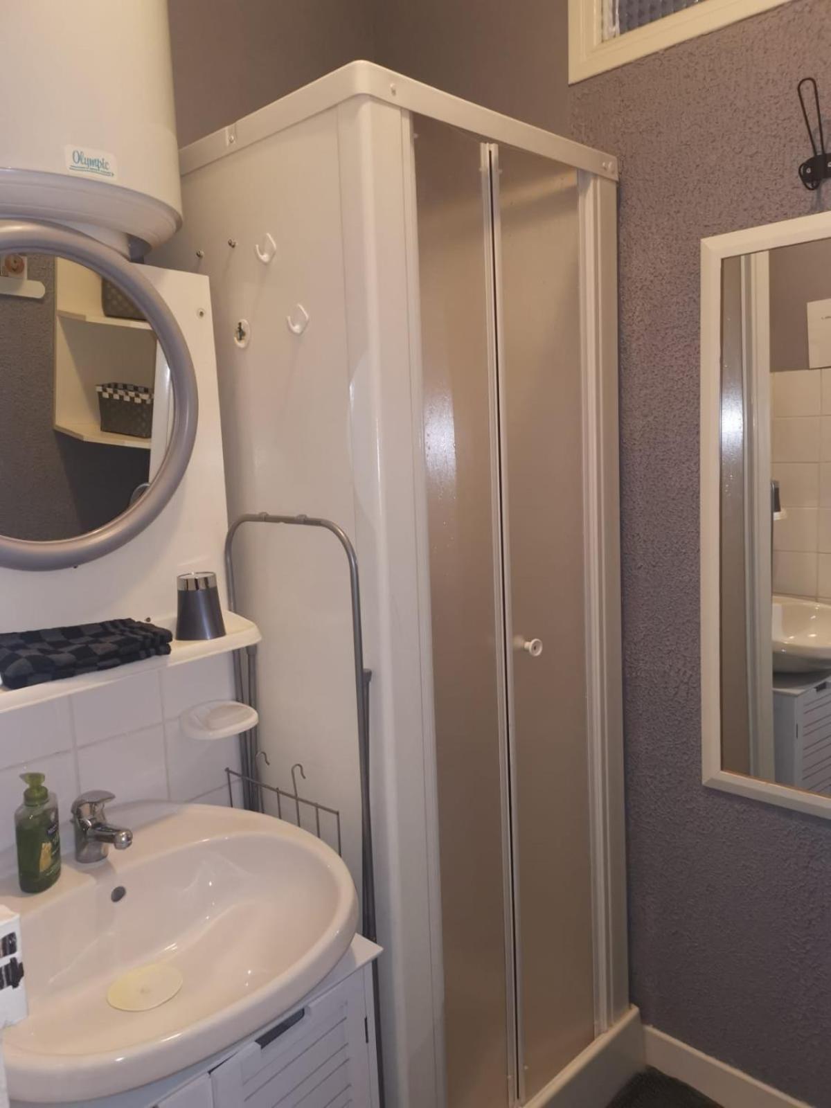 Appartement Avec Balcon Au 1Er Etage Vue Laterale Mer A 50 Metres De La Plage A Mers Les Bains. Zewnętrze zdjęcie